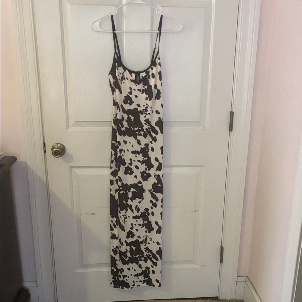 Stylish Black and White Spaghetti Strap Dress